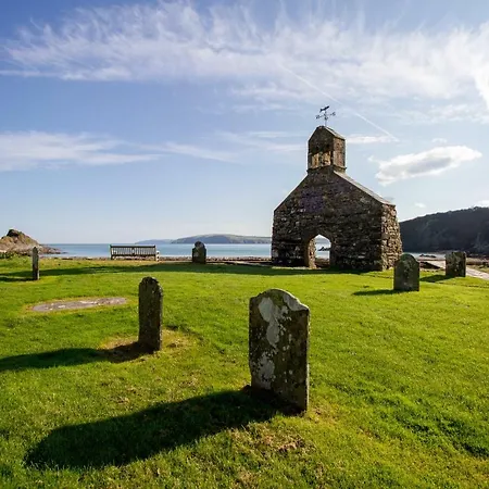 Ty Pren Bach Villa Maenclochog Exterior photo